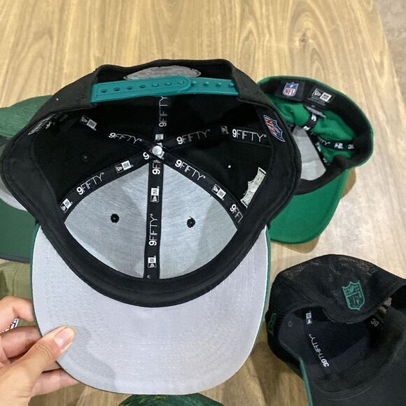 Bundle of Jets Hats NFL - Picture 7 of 11